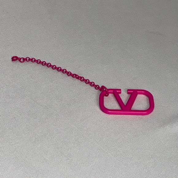 Valentino V Logo Vibrant Pink Logo Key Chain Holder - Picture 4 of 9